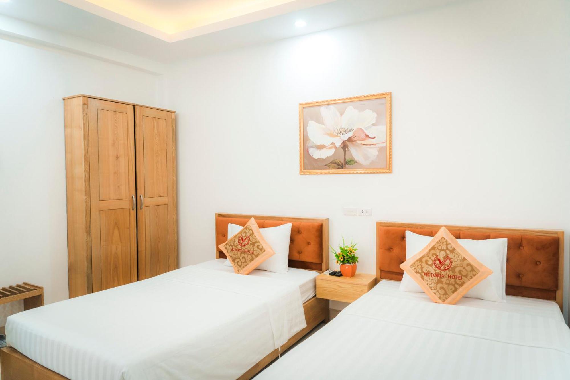 Victoria Hotel Me Tri Hanoi Exterior photo