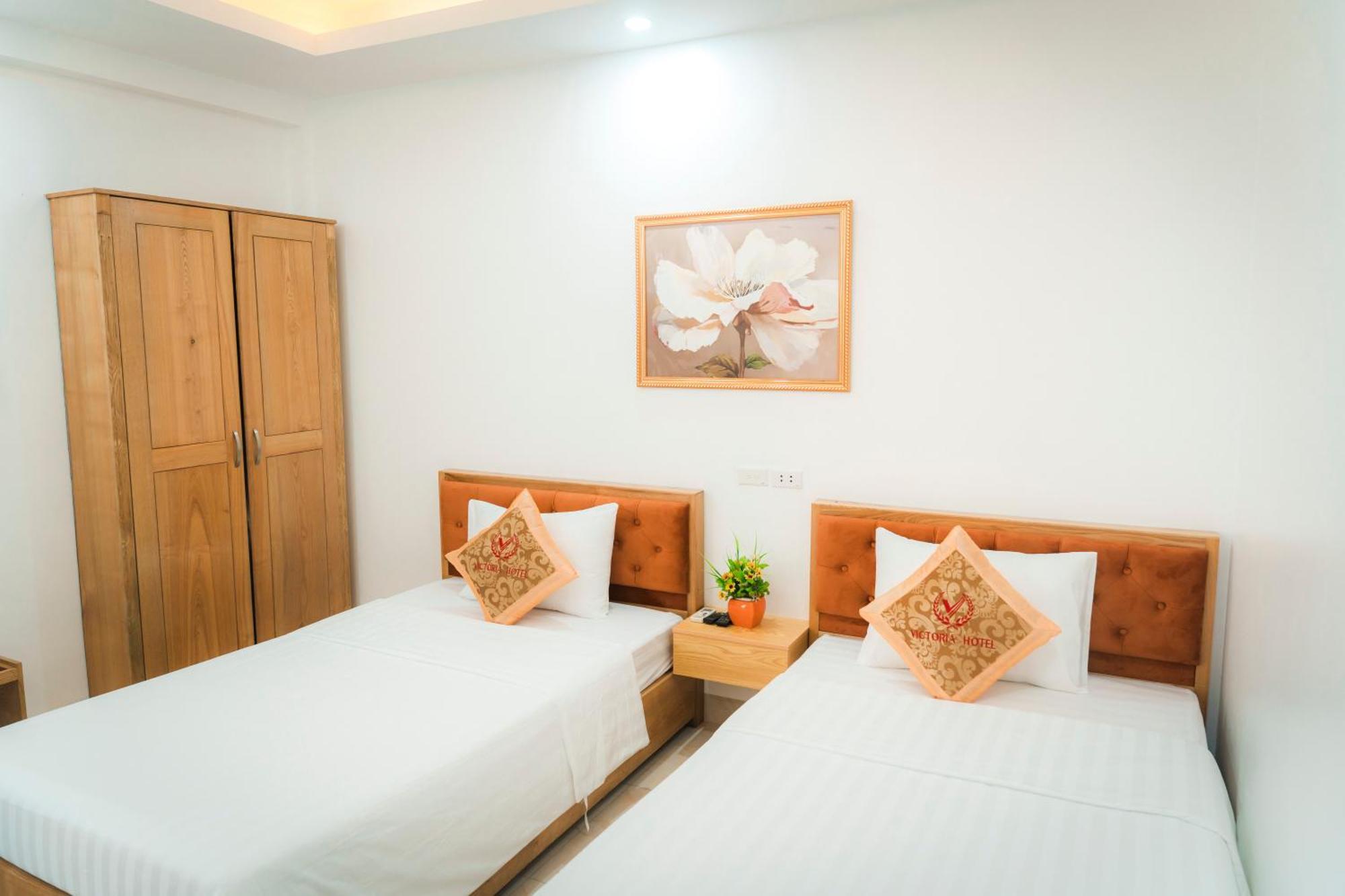 Victoria Hotel Me Tri Hanoi Exterior photo